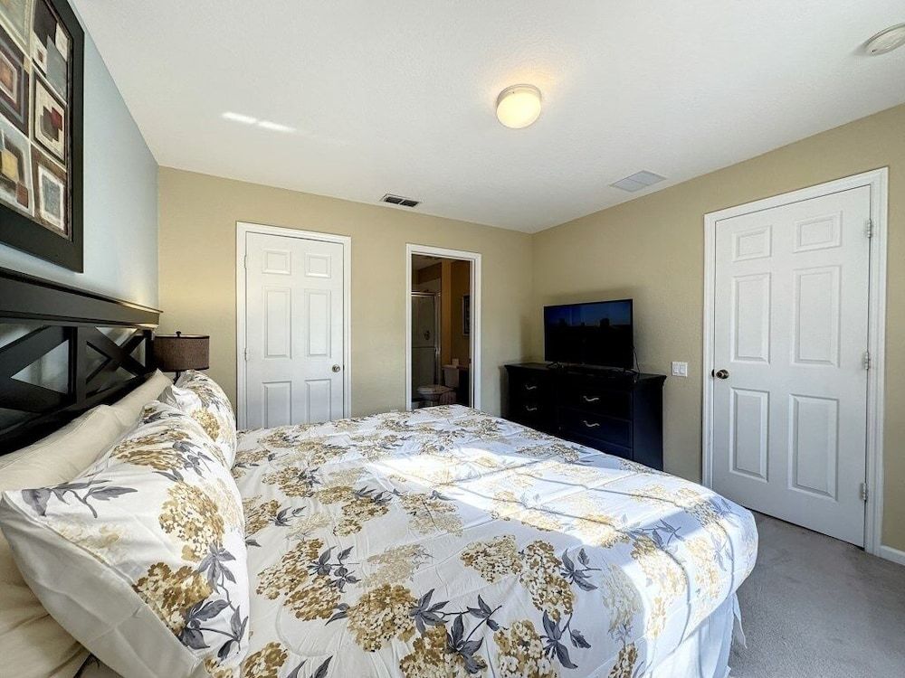 This amazing 6 Bedroom property with a lake view Villa by RedAwning Villa, 6 Bedrooms 6