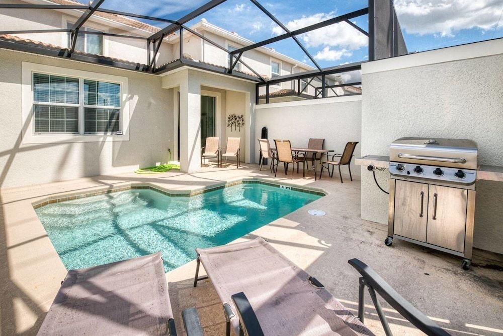 undefined Pleasant House in Storey Lake