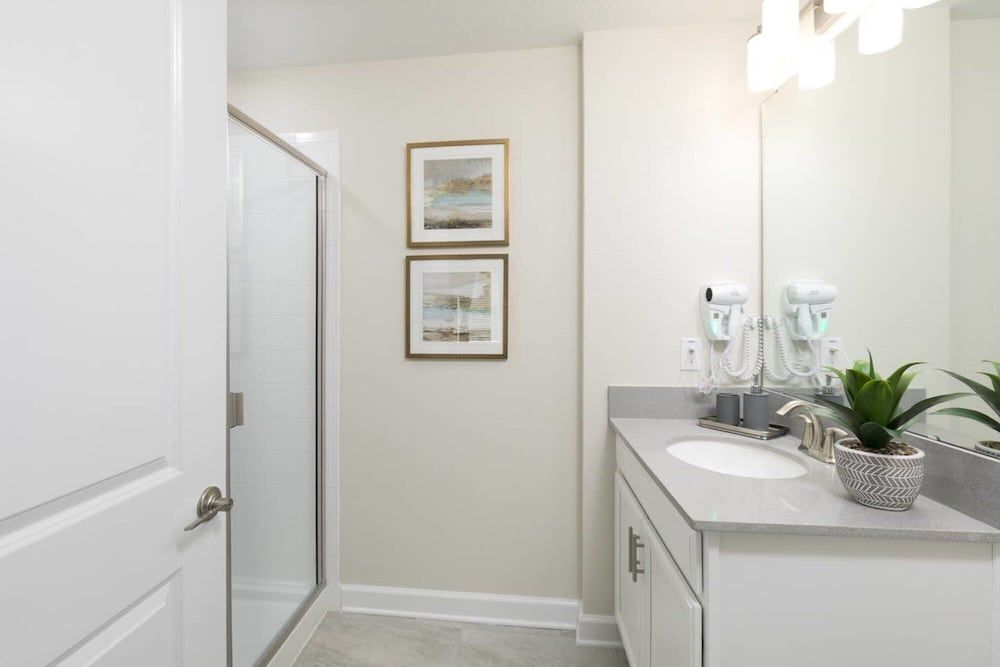 undefined Great Villa Near Disney With Themed Bedroom 5