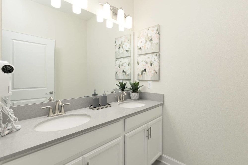 undefined Great Villa Near Disney With Themed Bedroom 4