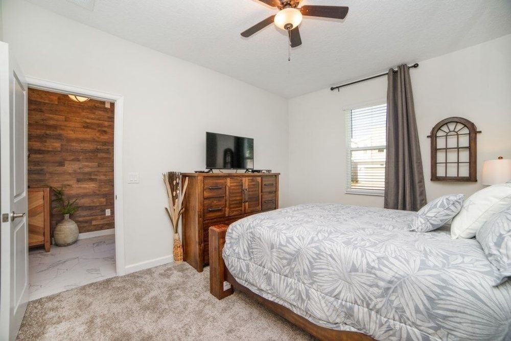 undefined 8812cruden 8 Bedroom Villa by RedAwning 3