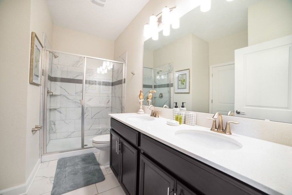 8812cruden 8 Bedroom Villa by RedAwning Villa, Multiple Bedrooms 16