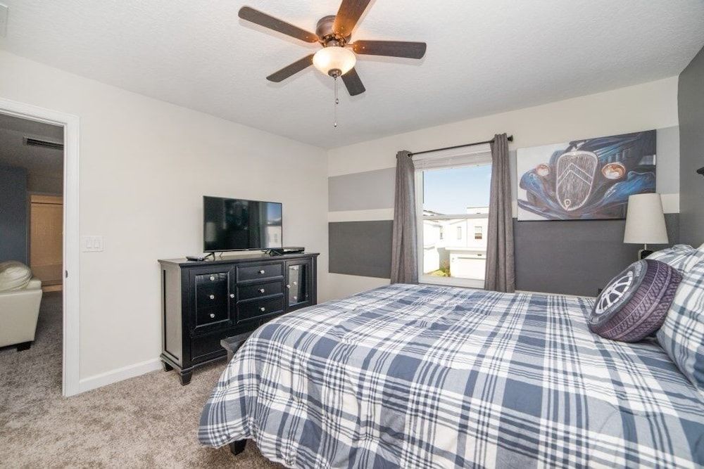 8812cruden 8 Bedroom Villa by RedAwning Villa, Multiple Bedrooms 10