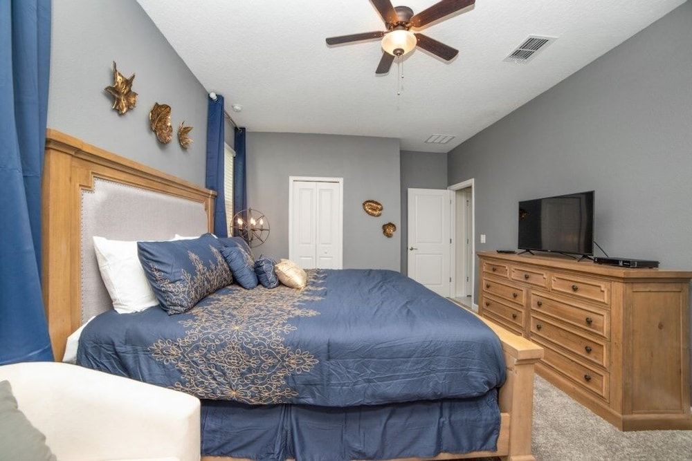 undefined 8812cruden 8 Bedroom Villa by RedAwning 5