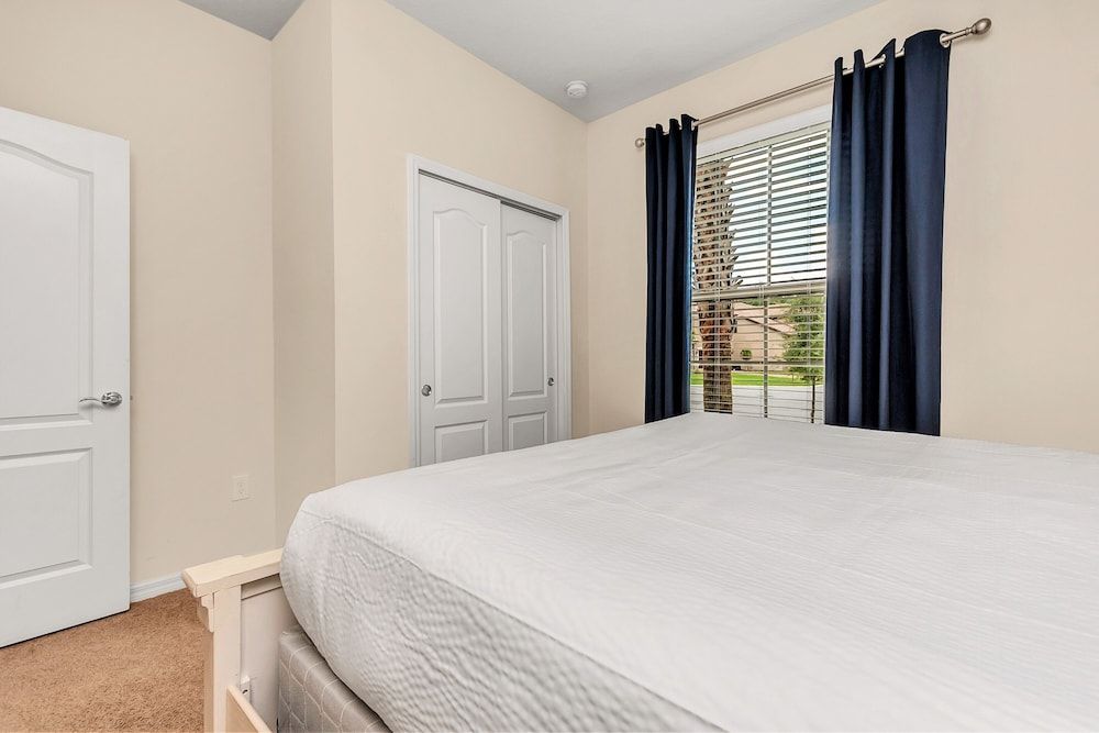 8801 Bengal Court Villa (Multiple Bedrooms) 11