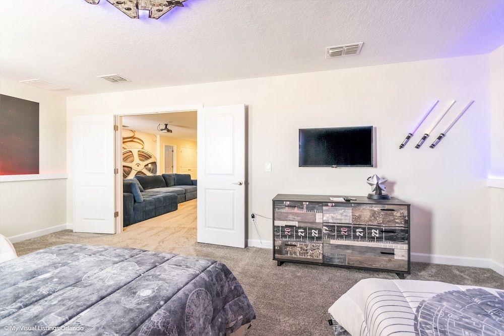 2911 Fable Street Villa (Multiple Bedrooms) 13