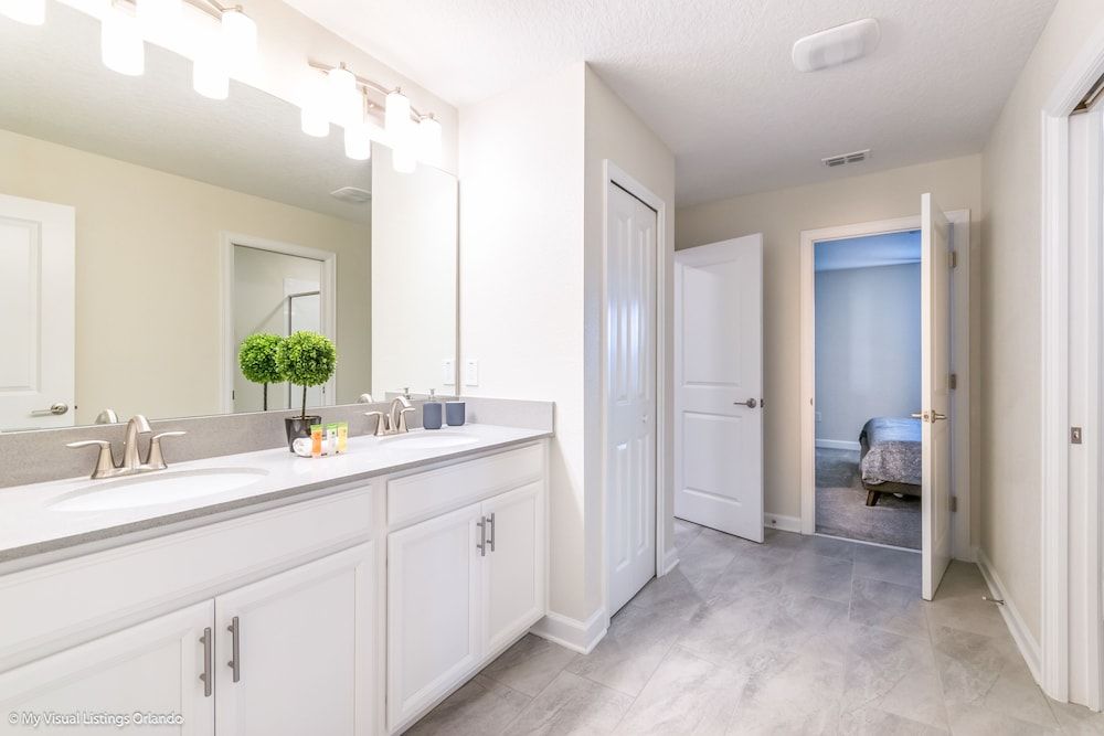 2911 Fable Street Villa (Multiple Bedrooms) 20