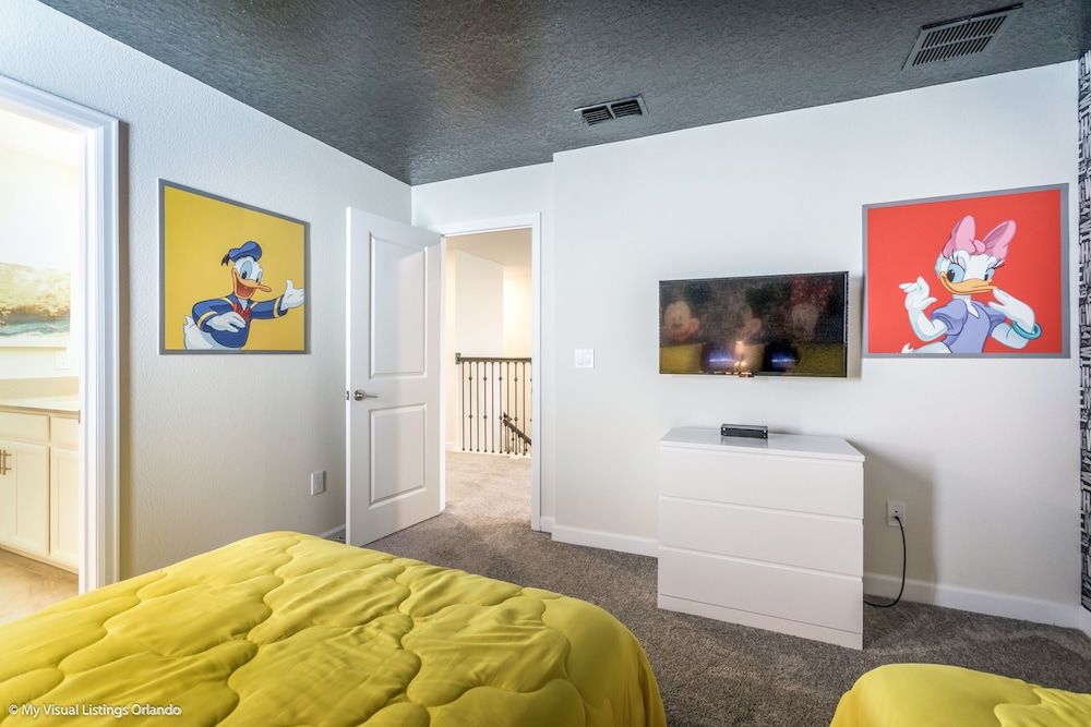 2911 Fable Street Villa (Multiple Bedrooms) 22