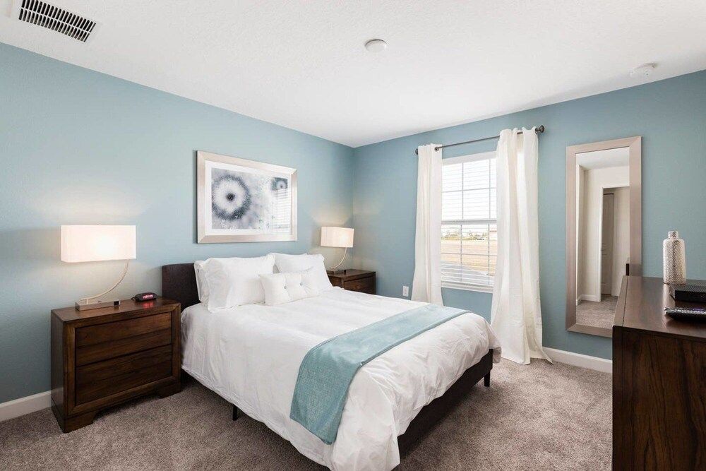 undefined Luxury Villa in Champions Gate 10