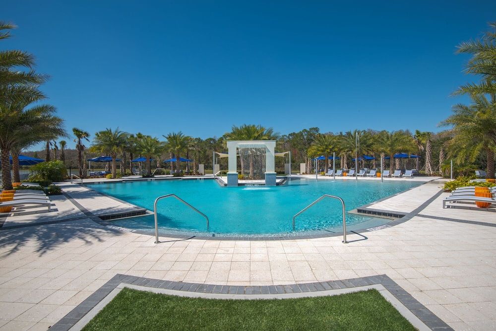 undefined 2671 Calistoga Ave 8