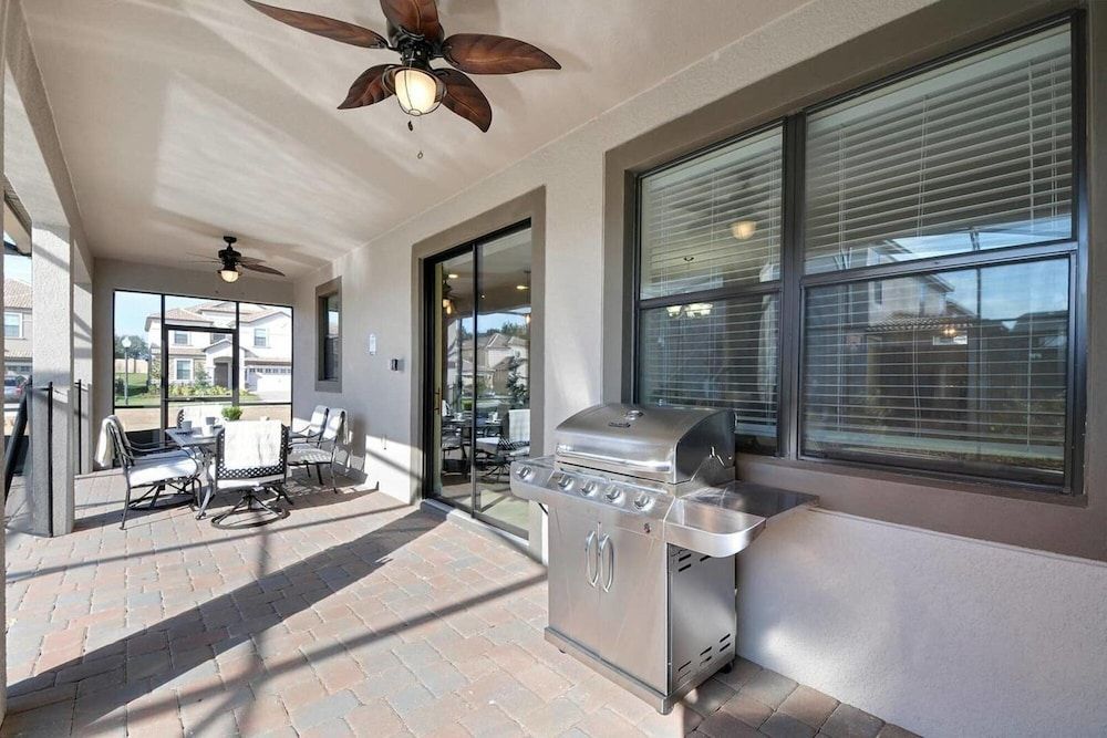 undefined Modern House in Champions Gate With Private Pool 7