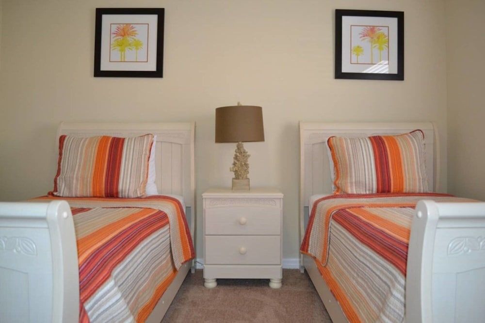 undefined Spacious Villa Near Disney 9