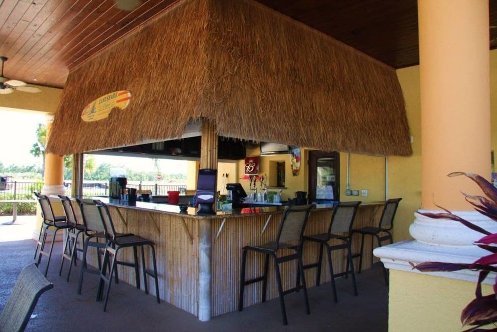 undefined Spacious Villa Near Disney 5