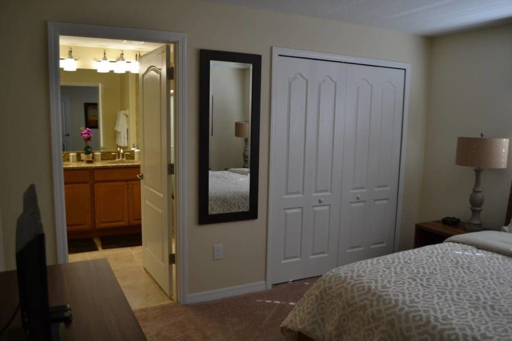 undefined Spacious Villa Near Disney 3