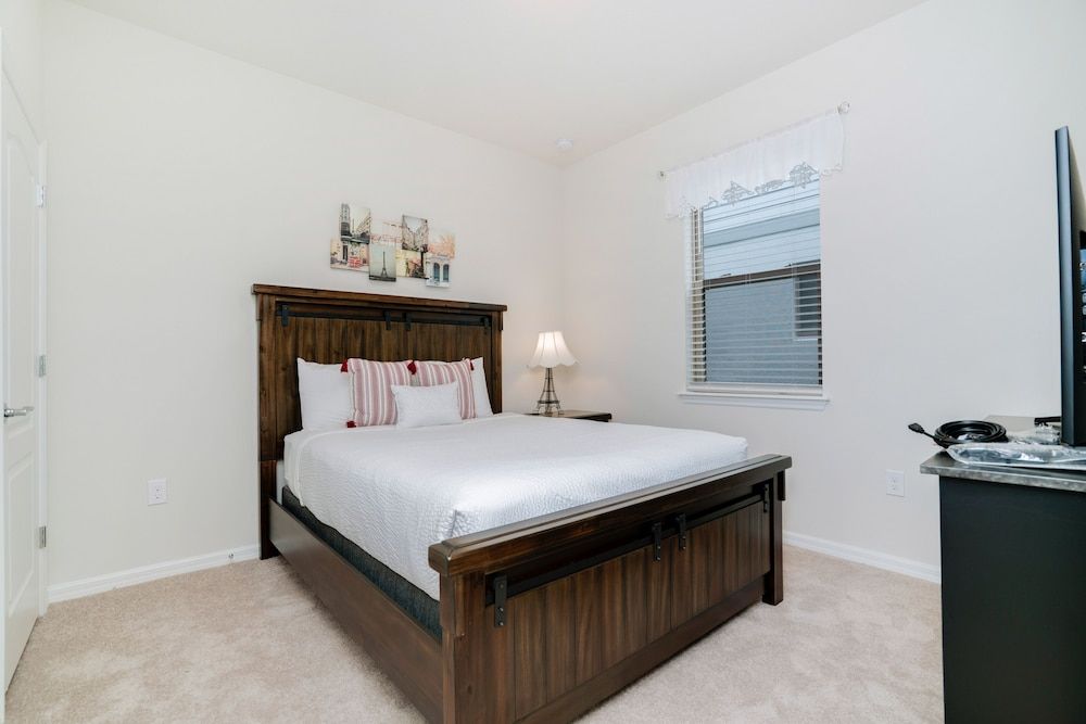 2448 Tangier Dr Villa (6 Bedrooms) 9