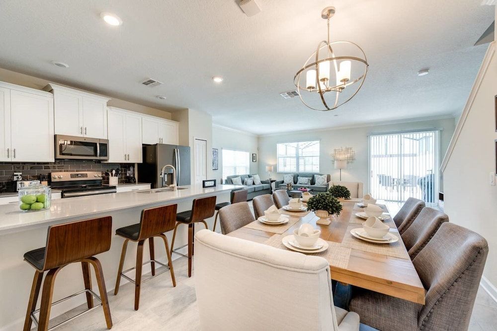 undefined Modern and Spacious 5 bed Home Resort