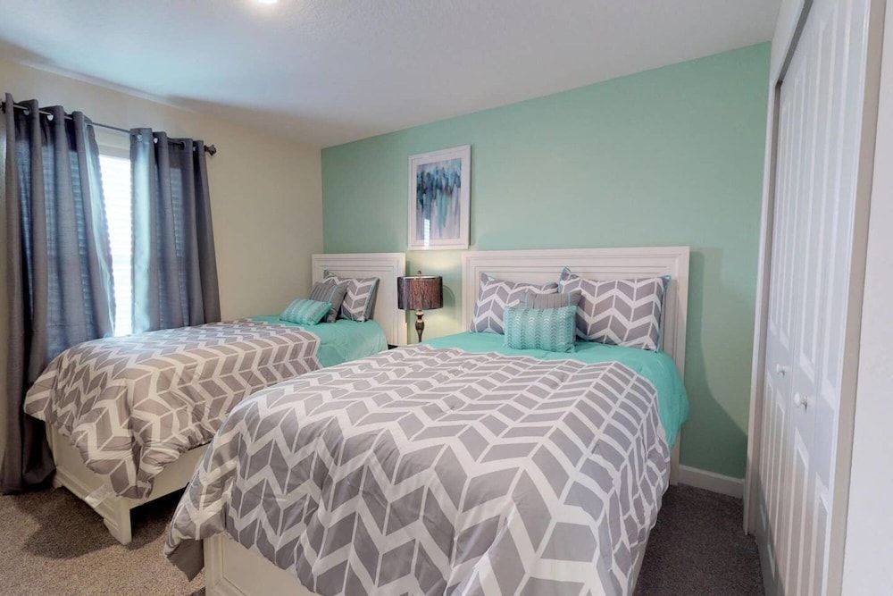 undefined Amazing House in Storey Lake 3