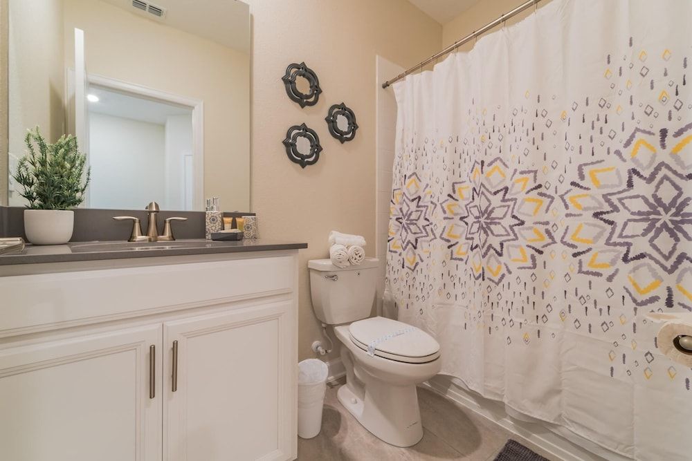 Ruby Falls Villa House (Champion Gate Resort.. Game room, pri) 16