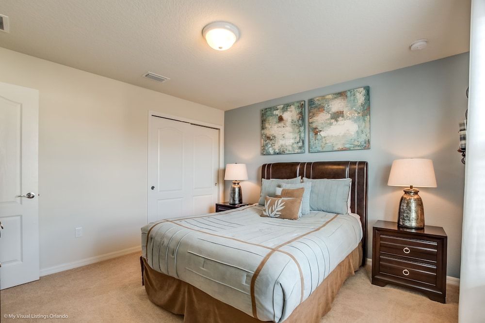 8830 Macapa Drive Villa (Multiple Bedrooms) 4