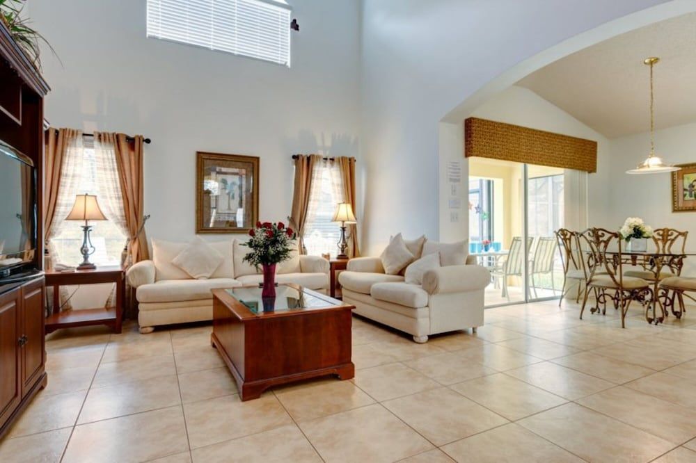 SKC Villa Emerald Island Resort Luxury Villa 12