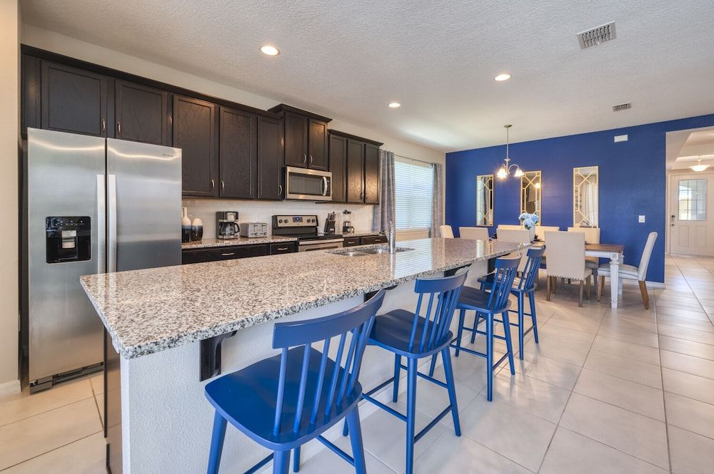 undefined Spacious Home With Private Pool Near Disney 3