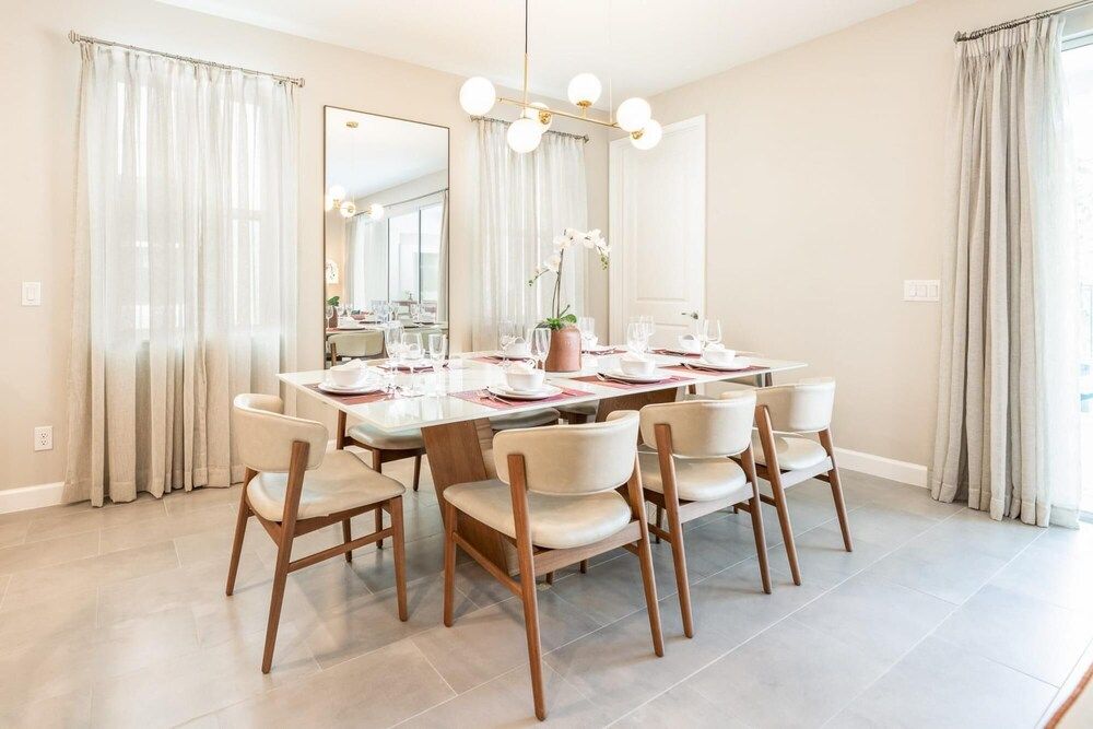 undefined Simply the Best Accommodation 10 min From Disney 2