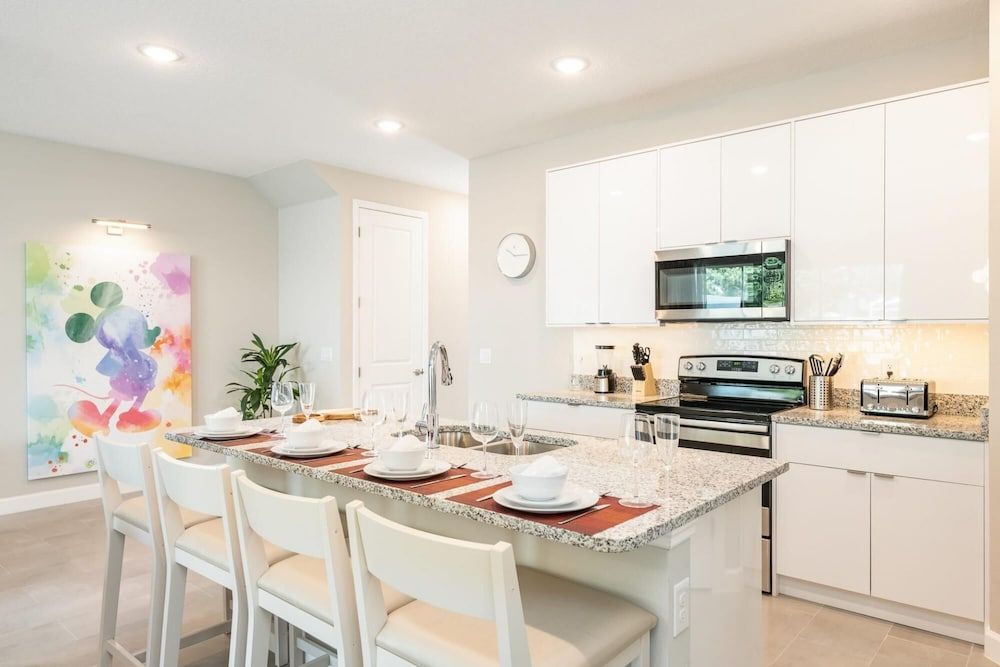 undefined Simply the Best Accommodation 10 min From Disney 3