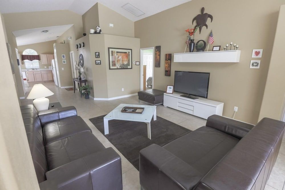 Maya's Charming Indian Creek Vacation Home House, Multiple Beds (Maya's Charming Indian Creek Vacation) 12