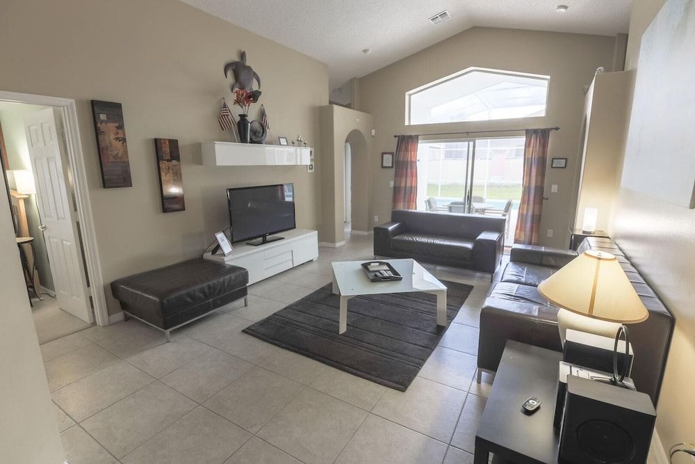 Maya's Charming Indian Creek Vacation Home House, Multiple Beds (Maya's Charming Indian Creek Vacation) 10