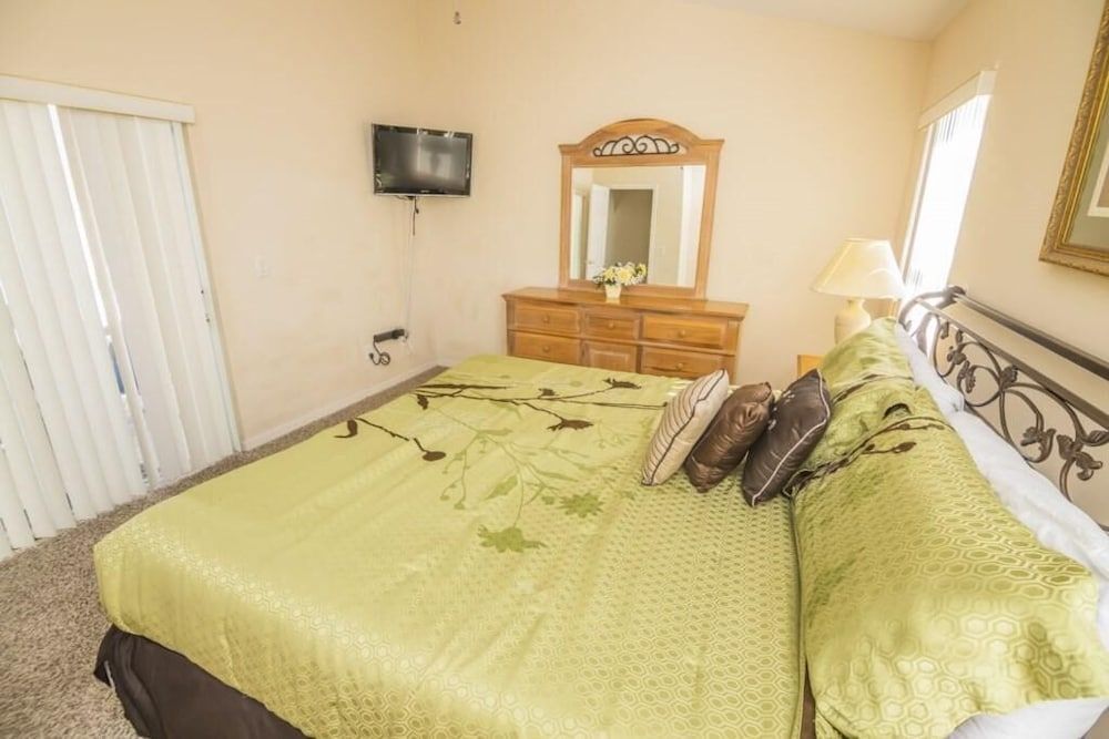House, Multiple Beds (Yvonne's Indian Point Vacation Home)