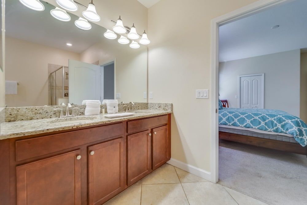 Lei's 9-bedroom Champions Gates Vacation Home House, Multiple Beds (Lei's 9-Bedroom Champions Gates Vacat) 4