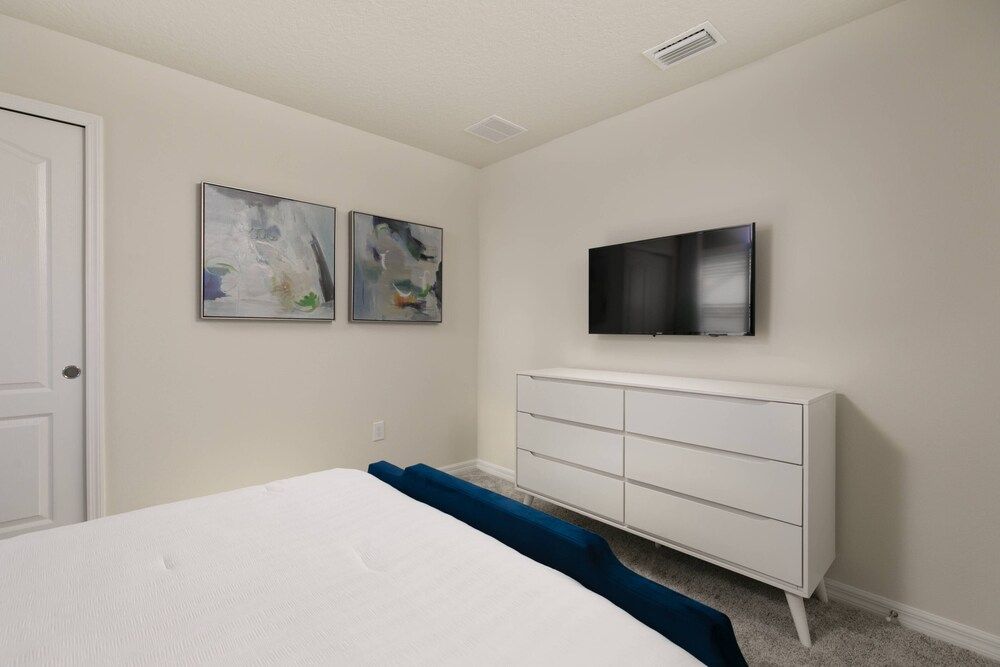 Brand New 6 Bedroom With Private Pool House (6 Bedrooms) 9