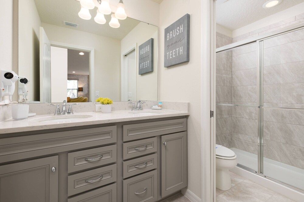 Brand New 6 Bedroom With Private Pool House (6 Bedrooms) 14