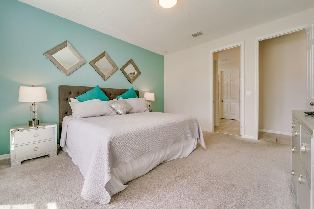 House, Multiple Beds (Large & Luxurious Solara Resort Home)