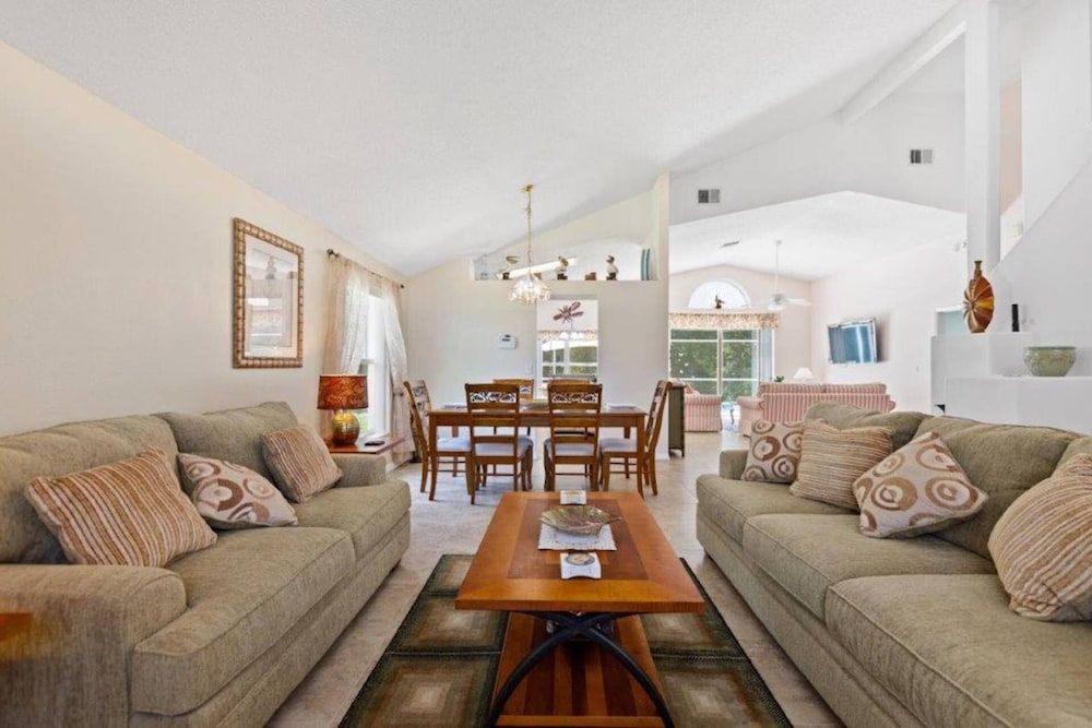 undefined 2811 Lindfields 7