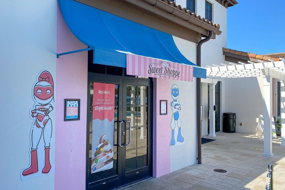 undefined The Palace at Geneve 5