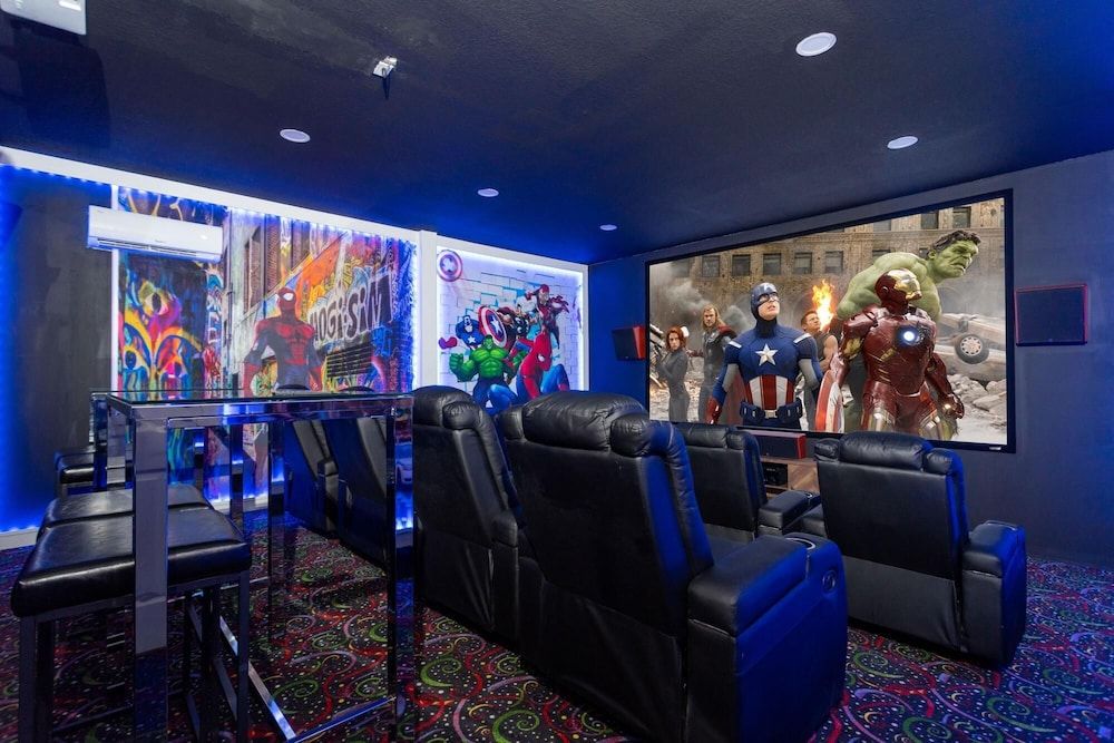 undefined Large Themed Bedroom Home Near Disney 6