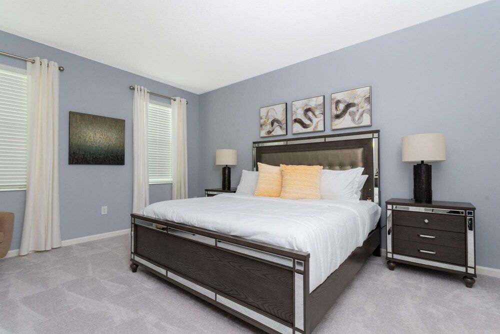 undefined Large Themed Bedroom Home Near Disney 5