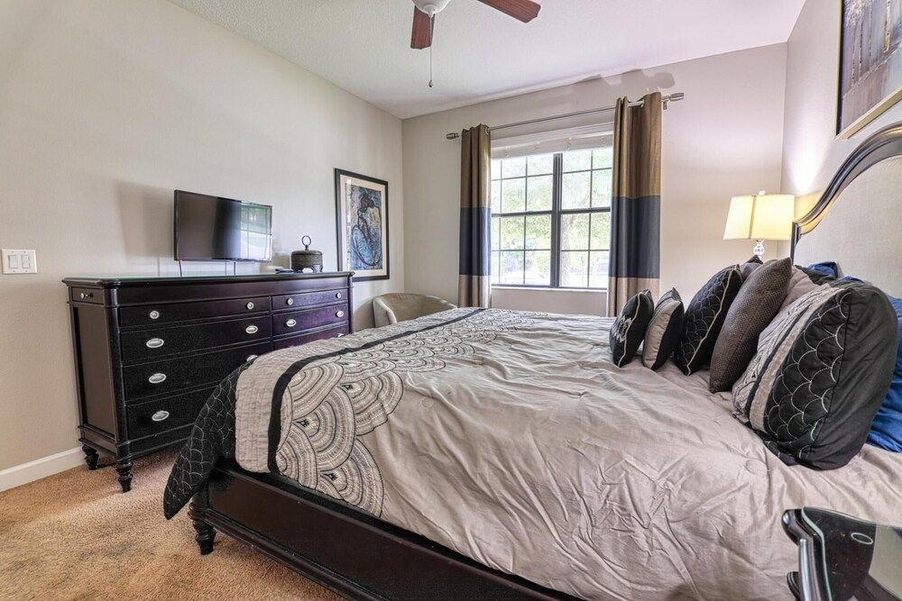 undefined Elite Champions Gate Resort Pool Home 10