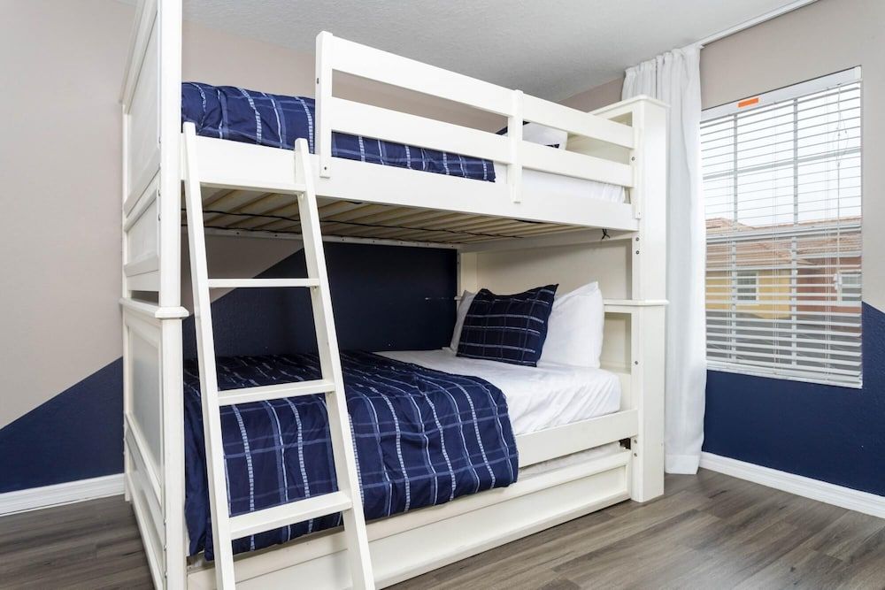 undefined Beautiful Townhome Near Disney 5