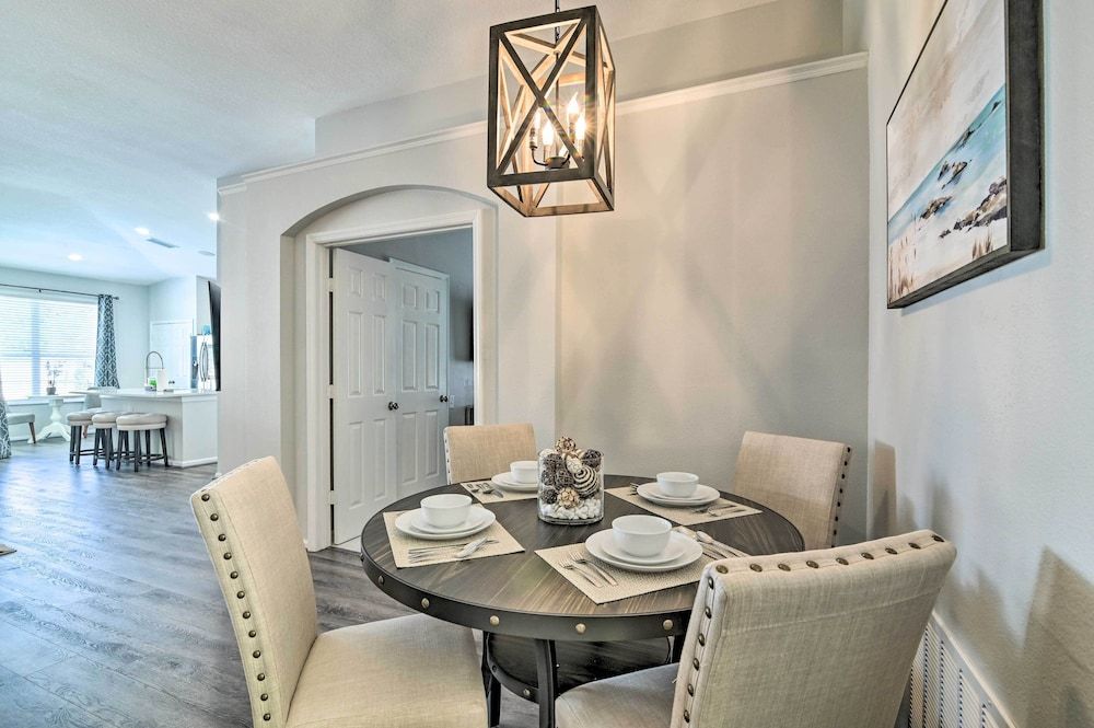 undefined Kissimmee Villa w/ Pool & Lanai ~ 5 Mi to Disney! 10