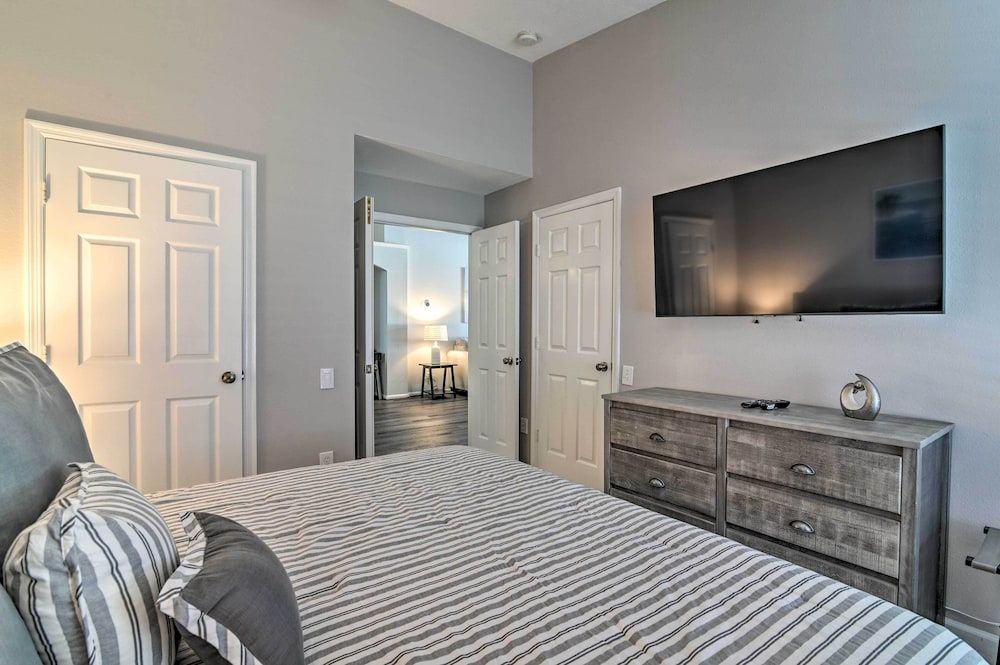 undefined Kissimmee Villa w/ Pool & Lanai ~ 5 Mi to Disney! 5