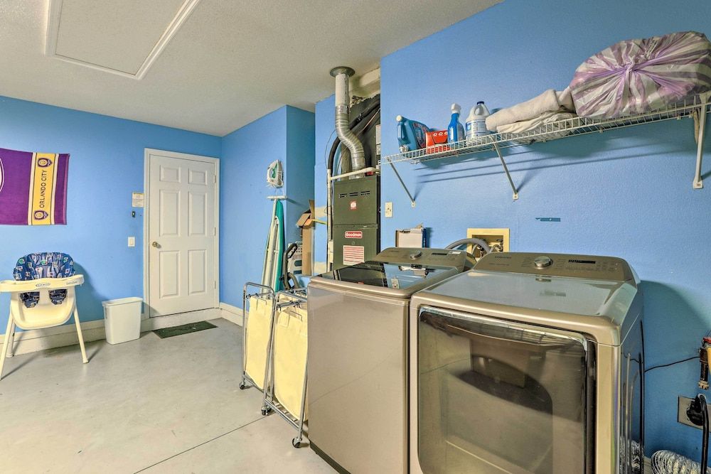 undefined Kissimmee Family Home w/ Pool - 5 Mi to Disney! 3