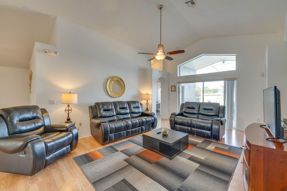 undefined Kissimmee Family Home w/ Pool - 5 Mi to Disney!