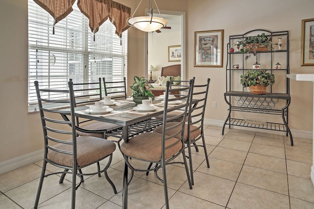 undefined Kissimmee Getaway w/ Lanai, 4 Mi to Disney World! 3