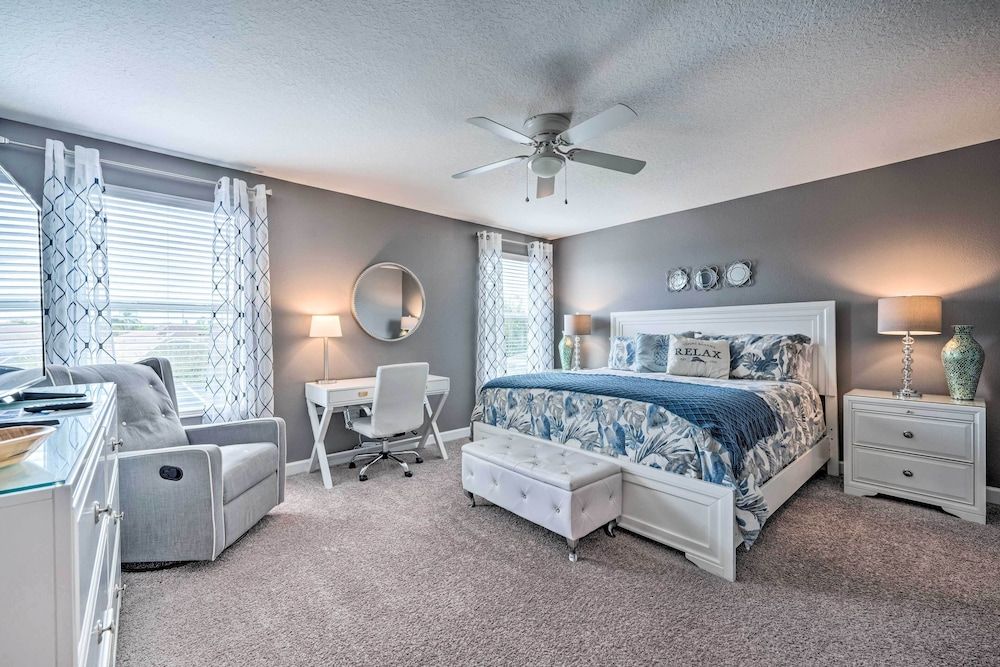 undefined Chic Villa Near Disney w/ Resort Amenities! 3