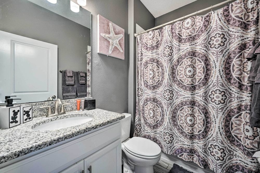 Chic Villa Near Disney w/ Resort Amenities! Villa (6 Bedrooms) 19