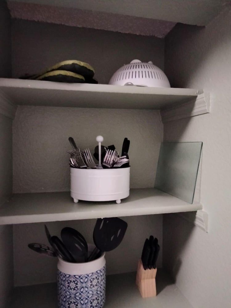 Tropical Enchanted Oaks Villa Luxury Villa, 1 King Bed, Non Smoking, Courtyard View 5