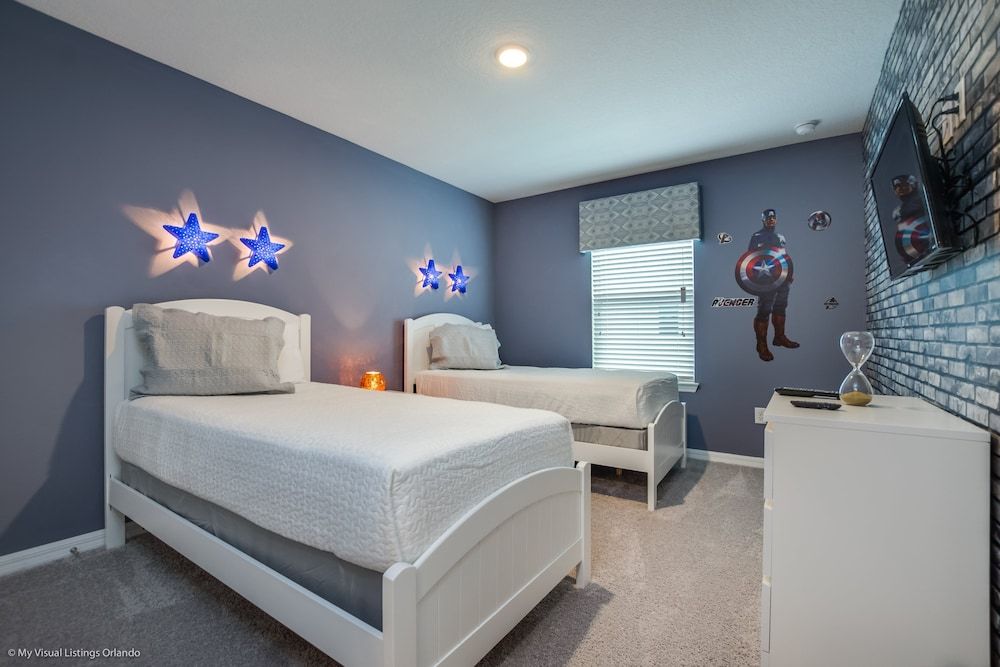 5 Bedroom 4.5 Bathrooms With Pool House (Orlando Newest Resort Community Town) 11