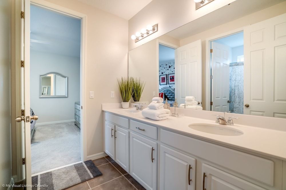 5 BD 4.5 BH With Game Room and Spa Villa (1719CVT Orlando Newest Resort Commun) 18